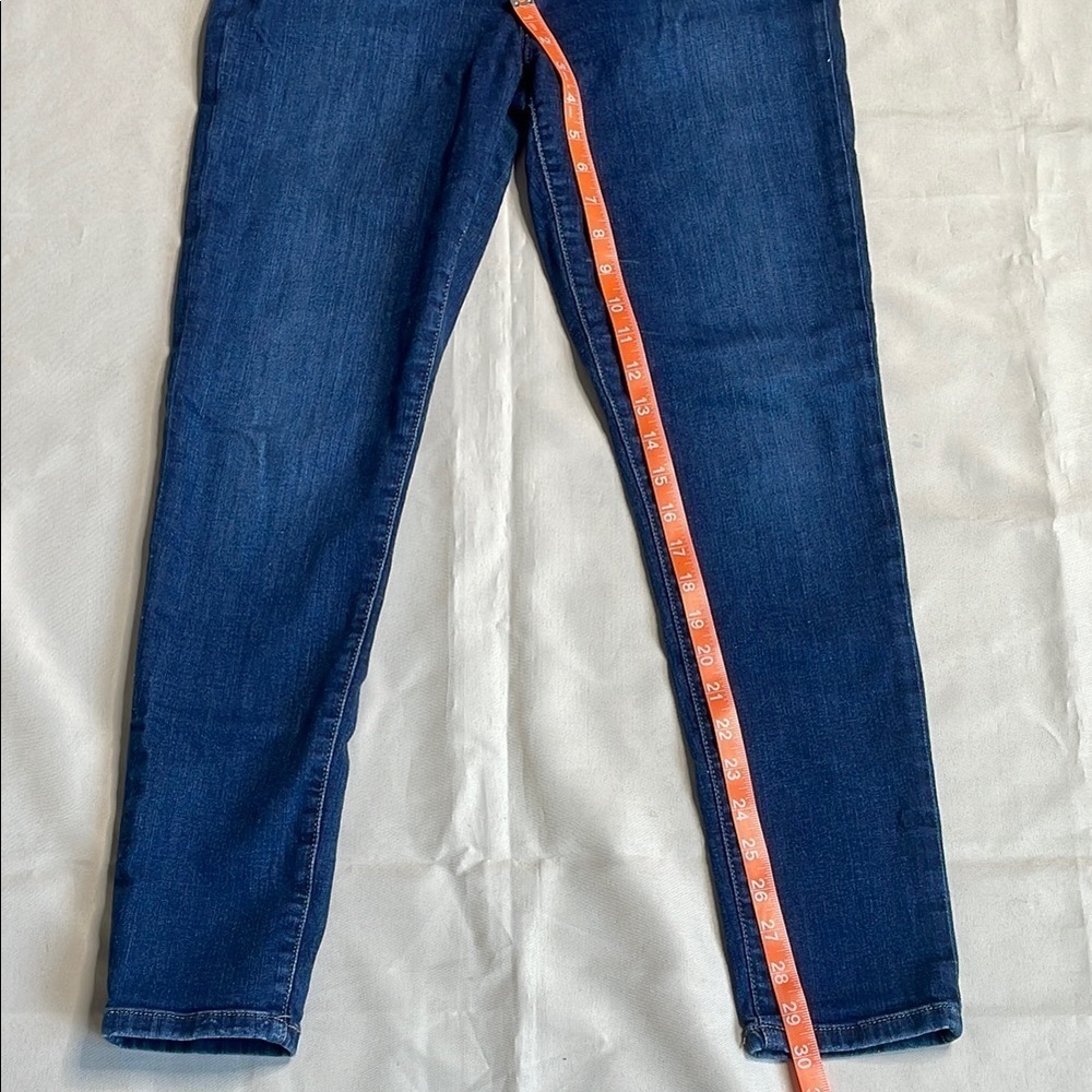 JOE’S Women's Classic Blue Jeans - Picture 8 of 11
